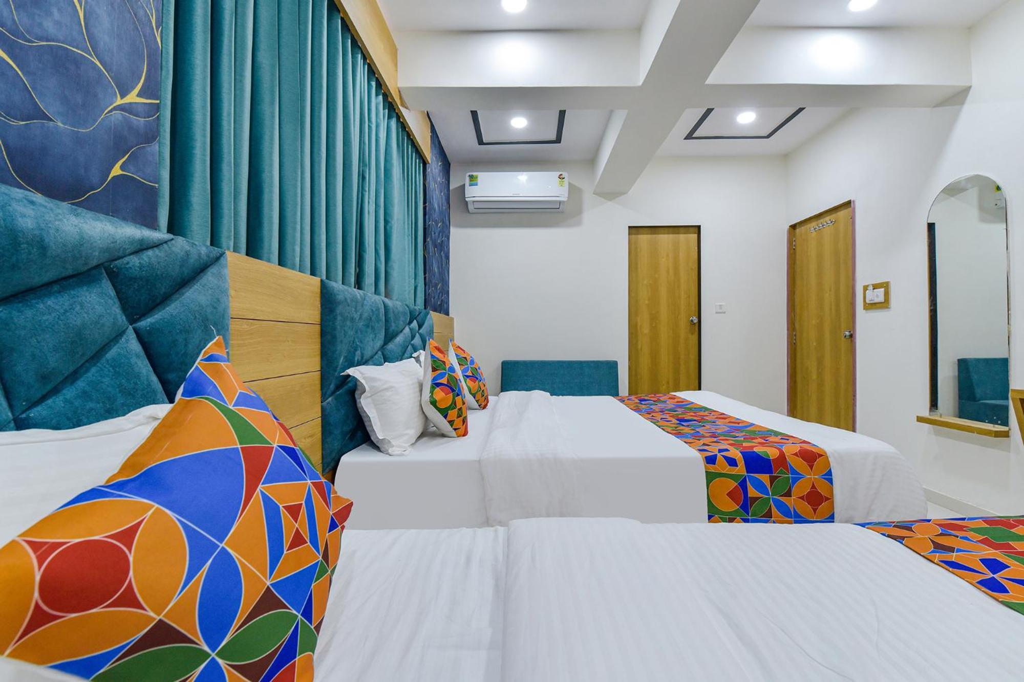 Hotel Green Tree Ahmadábád Kültér fotó